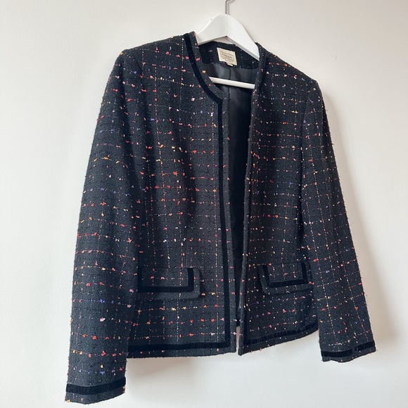 Haggar women blazer with velvet details size 12 /p - Picture 8 of 10